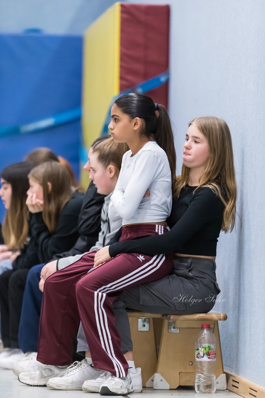 Bild 208 - wBJ Futsalmeisterschaft Runde 1